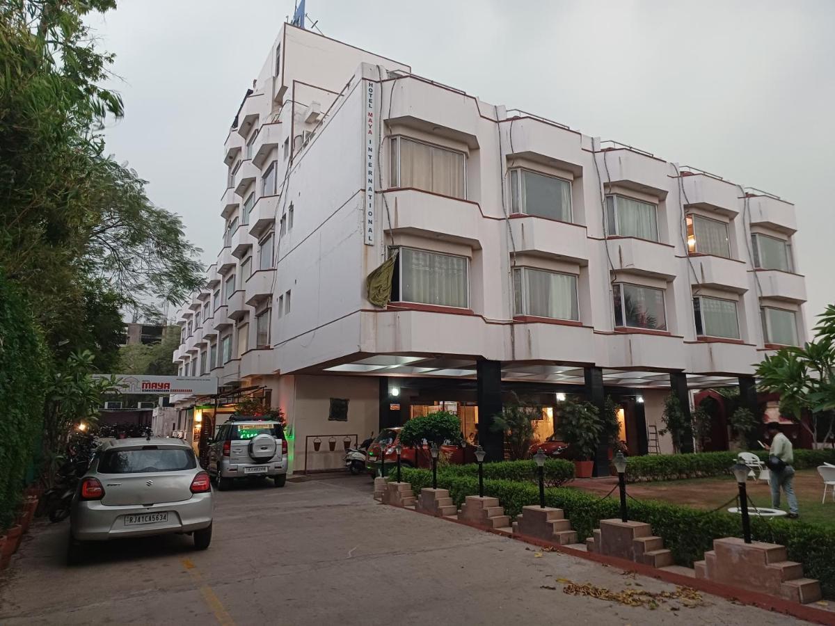 Hotel Maya International
